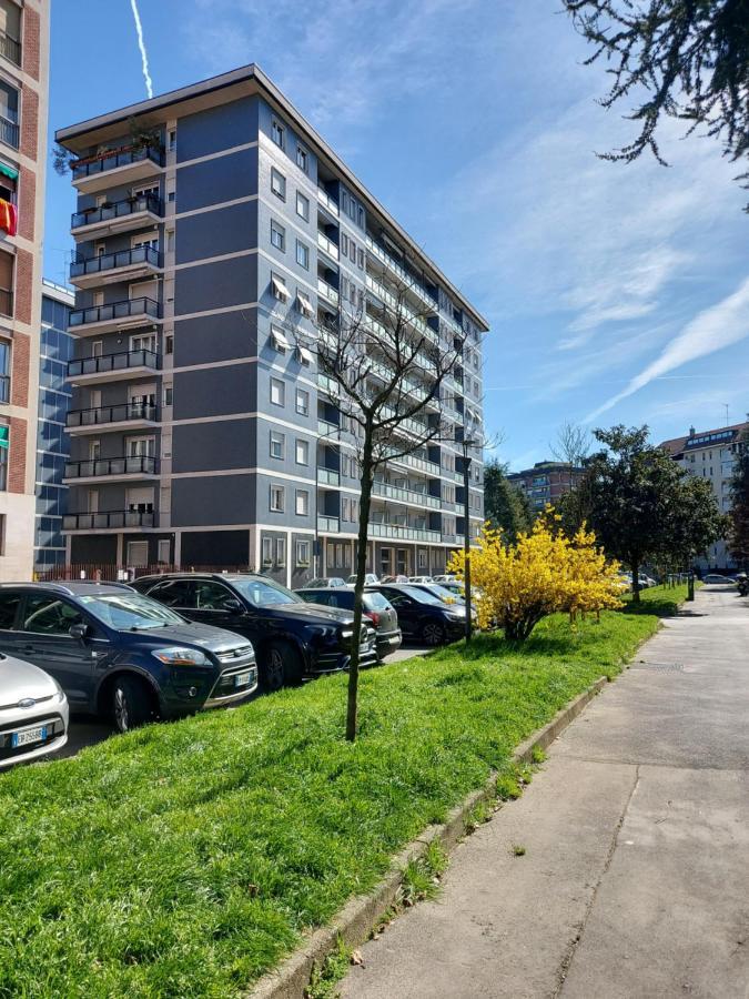 Franco Sansirohouse Rho Mi Fiera Daire Milano Dış mekan fotoğraf